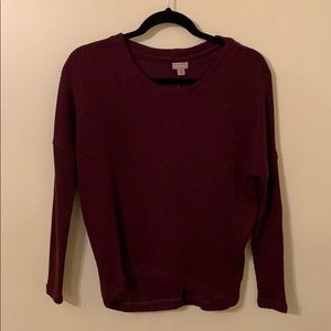 maroon sweater